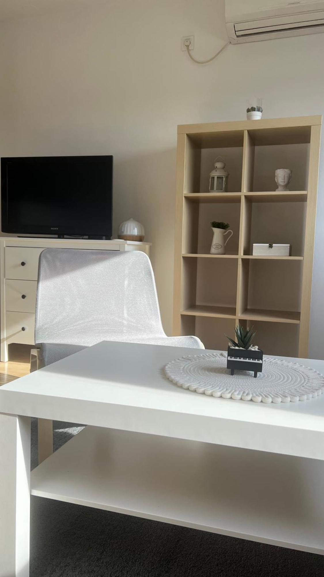 Rocco Apartment-Free Parking&Wifi Загреб Екстериор снимка