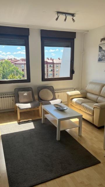 Rocco Apartment-Free Parking&Wifi Загреб Екстериор снимка